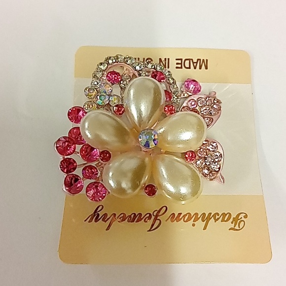 Pink Pin - Picture 3 of 4